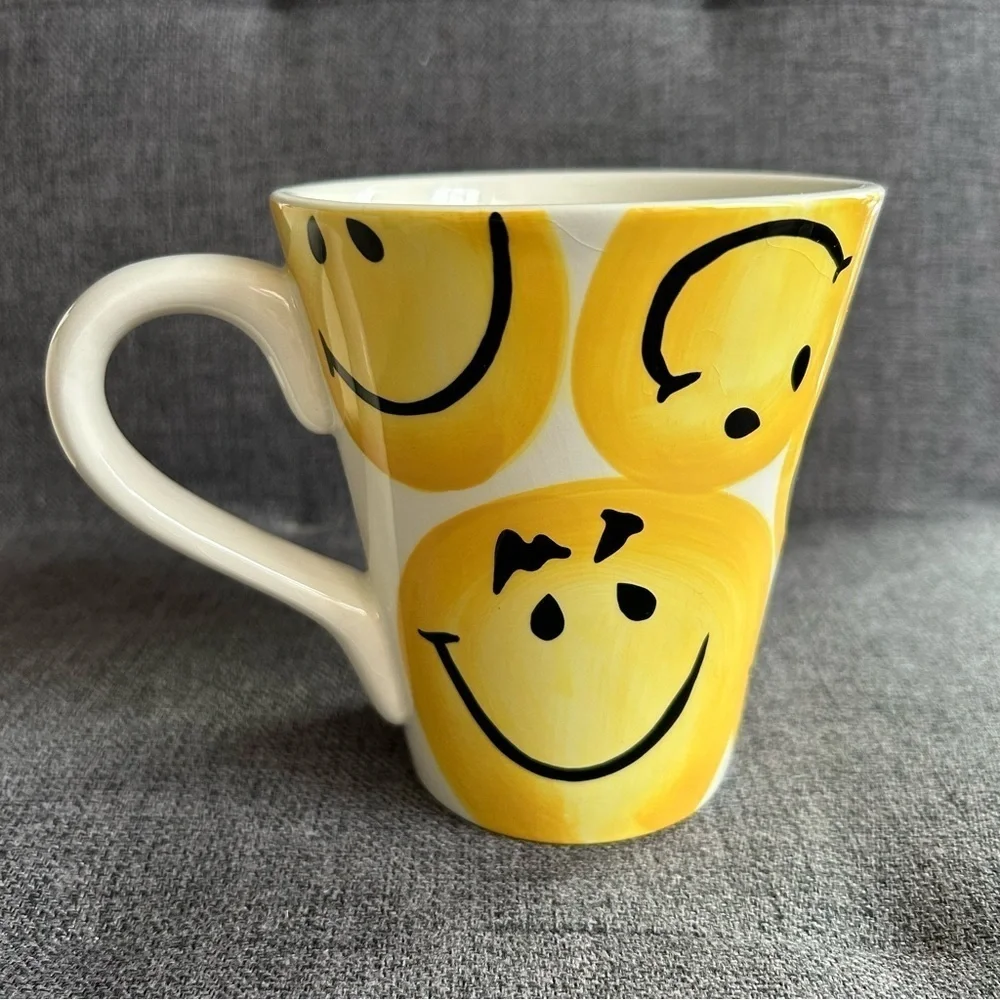 Smiley Face Emoji Covered Coffee Mug, Yellow, White, 15 oz